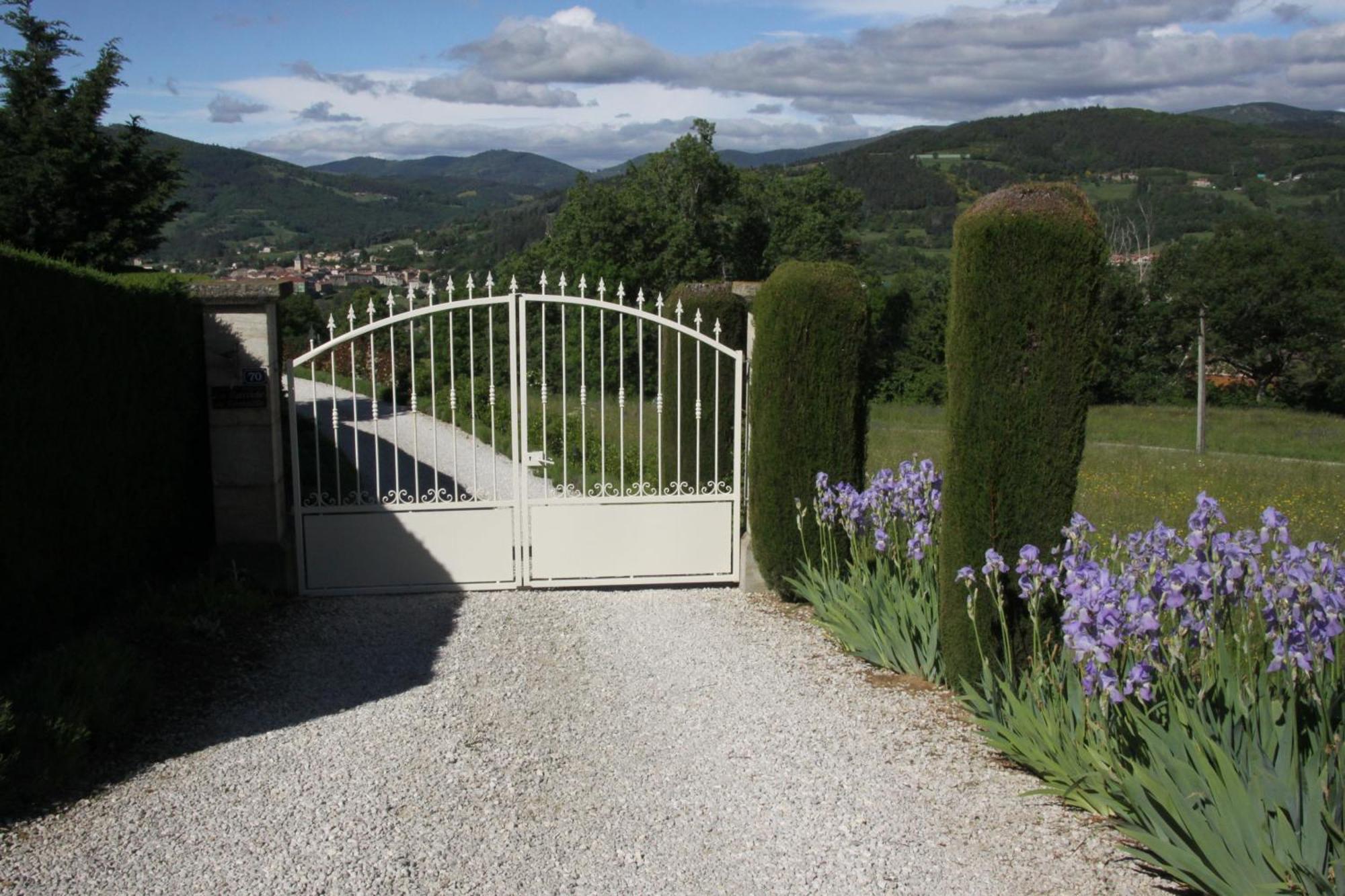 La Bastide De Fontaille Panzió Saint-Félicien Kültér fotó